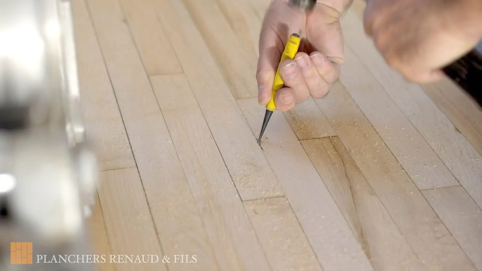 How to choose hardwood flooring in Montreal